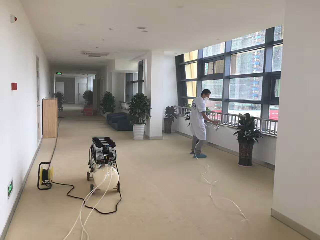 高樓大廈也擋不住的空氣污染問題原來是因?yàn)闆]有甲醛治理！