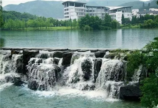 除甲醛加盟不要擔(dān)心，用心做好創(chuàng)業(yè)中的每件事