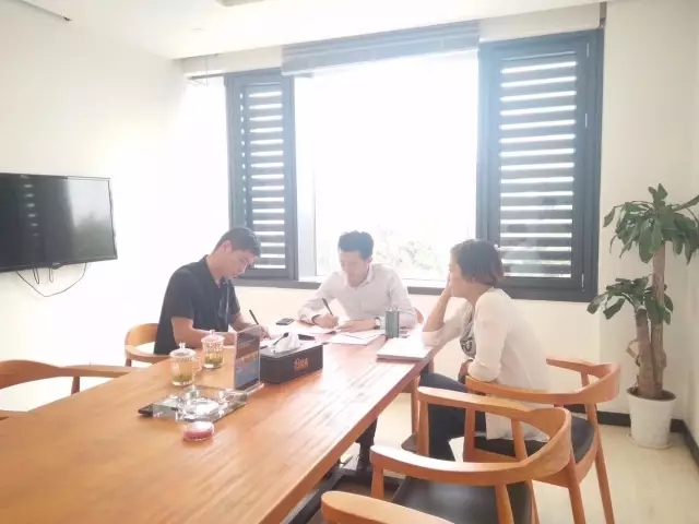 熱烈祝賀哈密伊州王總簽約創(chuàng)綠家！