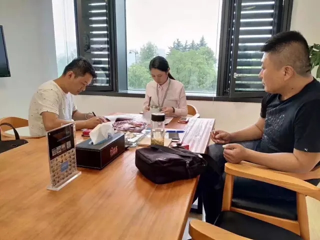 熱烈祝賀泰州姜堰李總、王總簽約創(chuàng)綠家！