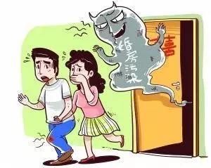 新房入住十天英俊小伙變憔悴不堪，新房裝修后如何除甲醛您必須了解！