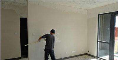 剛開業(yè)四個月的小店關(guān)門歇業(yè)，原因有兩點：一是甲醛超標了5倍多，二是老板娘因此流產(chǎn)了……