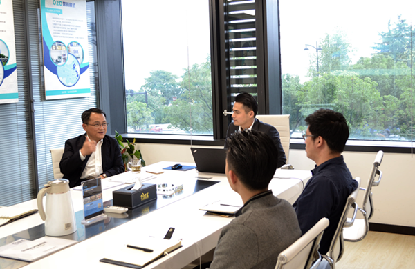 熱烈歡迎中科院賀軍輝教授蒞臨創(chuàng)綠家指導(dǎo)！