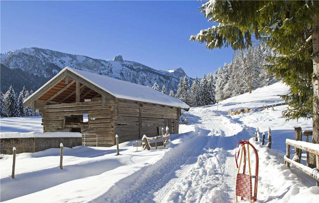 如何解決冬季室內(nèi)和車內(nèi)環(huán)境污染問(wèn)題的問(wèn)題呢？