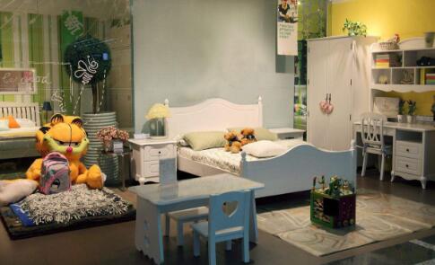 甲醛中毒事件再發(fā)，拿什么保護我們的“花朵”？