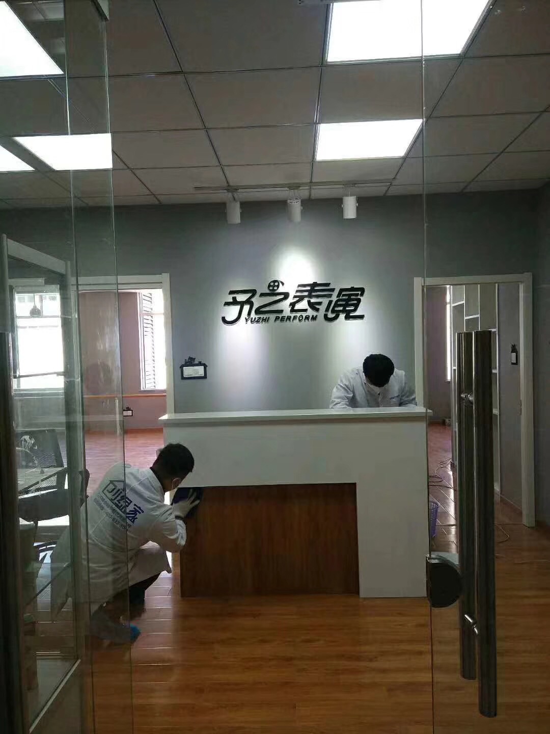 予之表演舞蹈教室室內(nèi)空氣治理 予之表演舞蹈教室室內(nèi)空氣治理