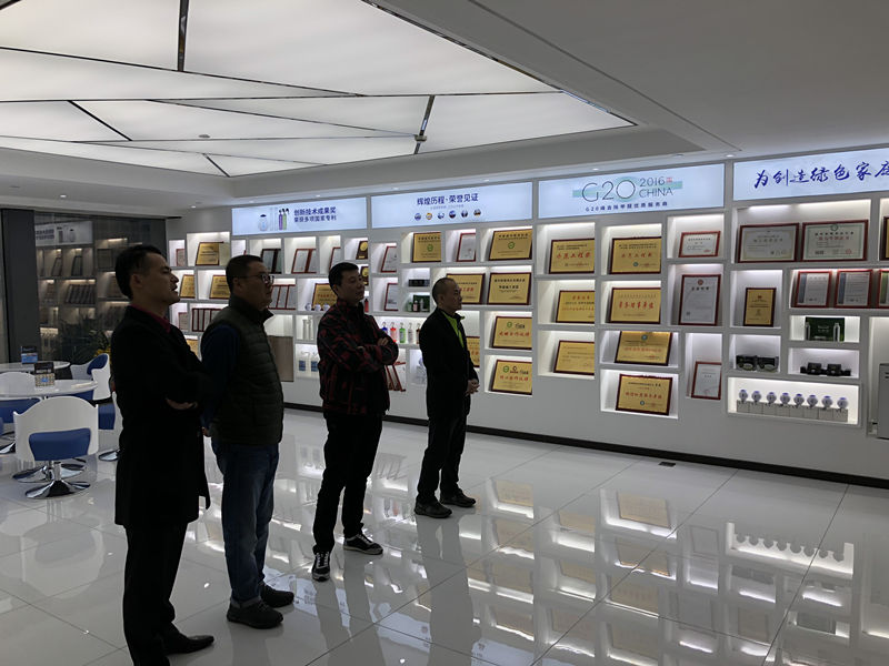 中國室內(nèi)環(huán)境凈化治理行業(yè)第四次發(fā)展研討會(huì)圓滿結(jié)束！