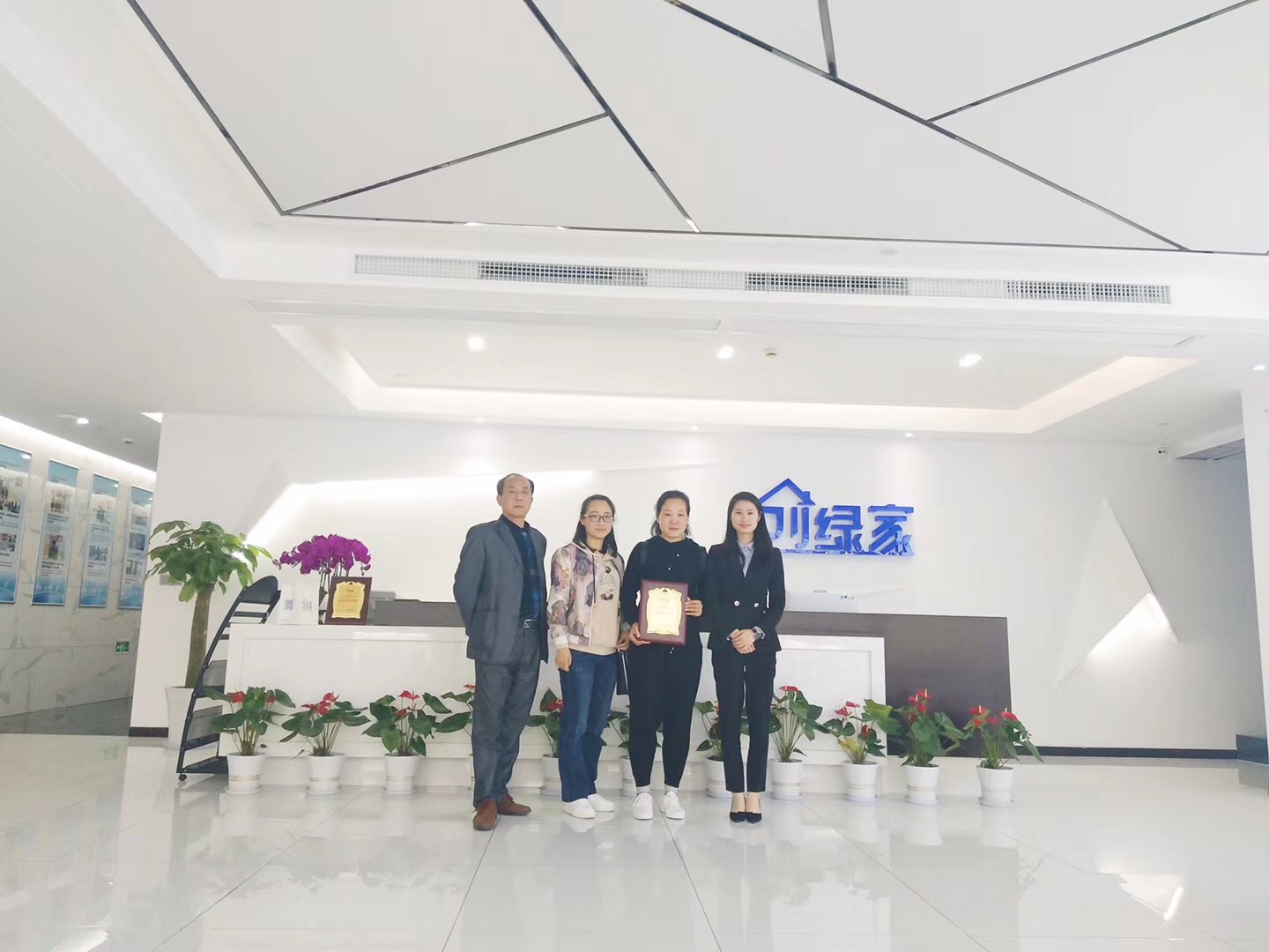 熱烈祝賀李總簽約創(chuàng)綠家撫州市區(qū)級(jí)代理！