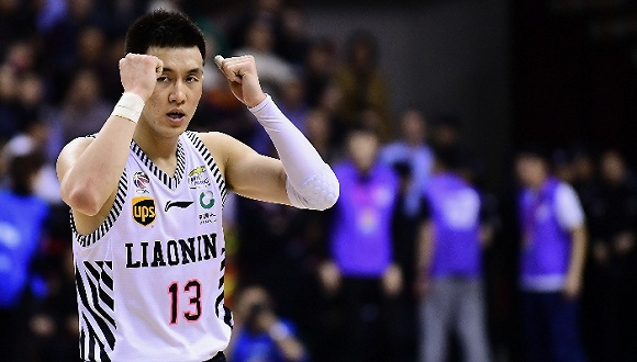 CBA***得分手發(fā)高燒吸氧0得分 教練：賓館房間新裝修，甲醛中毒導(dǎo)致的！