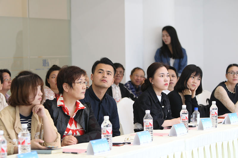 創(chuàng)綠家環(huán)保應(yīng)邀參加2018中國(guó)透明工廠評(píng)選啟動(dòng)儀式！