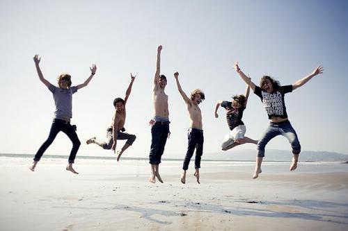 青春是用來奮斗的，除甲醛的青春最美麗！