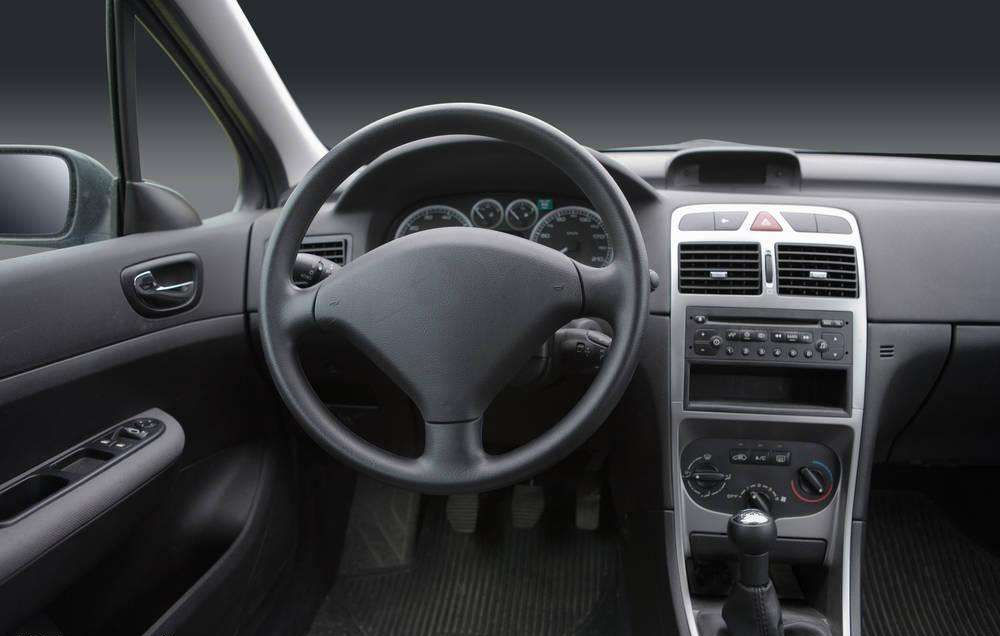 汽車(chē)如何去除甲醛？