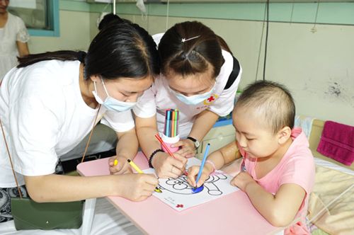 室內(nèi)甲醛超標怎么辦？為了快樂暑假，父母必須這么做！