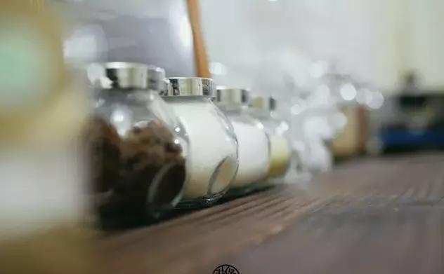 21天3000元重裝出租屋 除甲醛莫忘記！