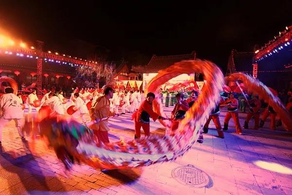 創(chuàng)綠家環(huán)保恭祝大家元宵快樂，幸福美滿！