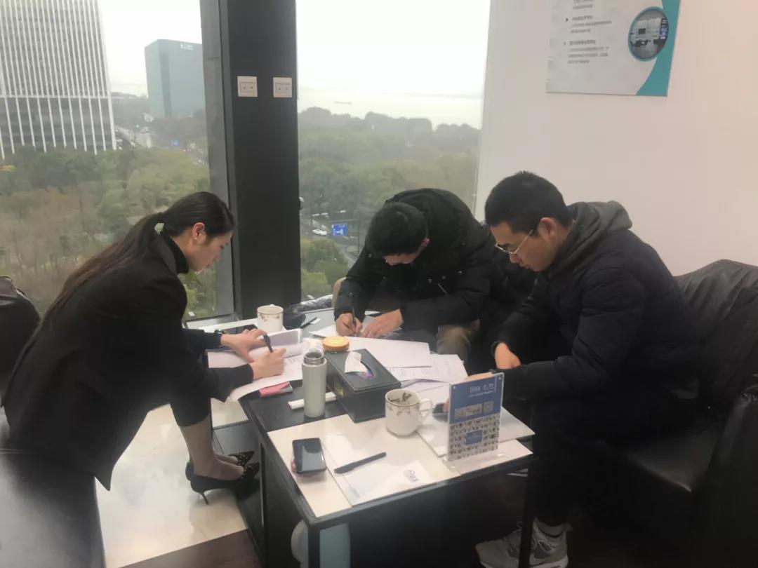 熱烈祝賀曾總、代總簽約創(chuàng)綠家四川省德陽市區(qū)級代理！