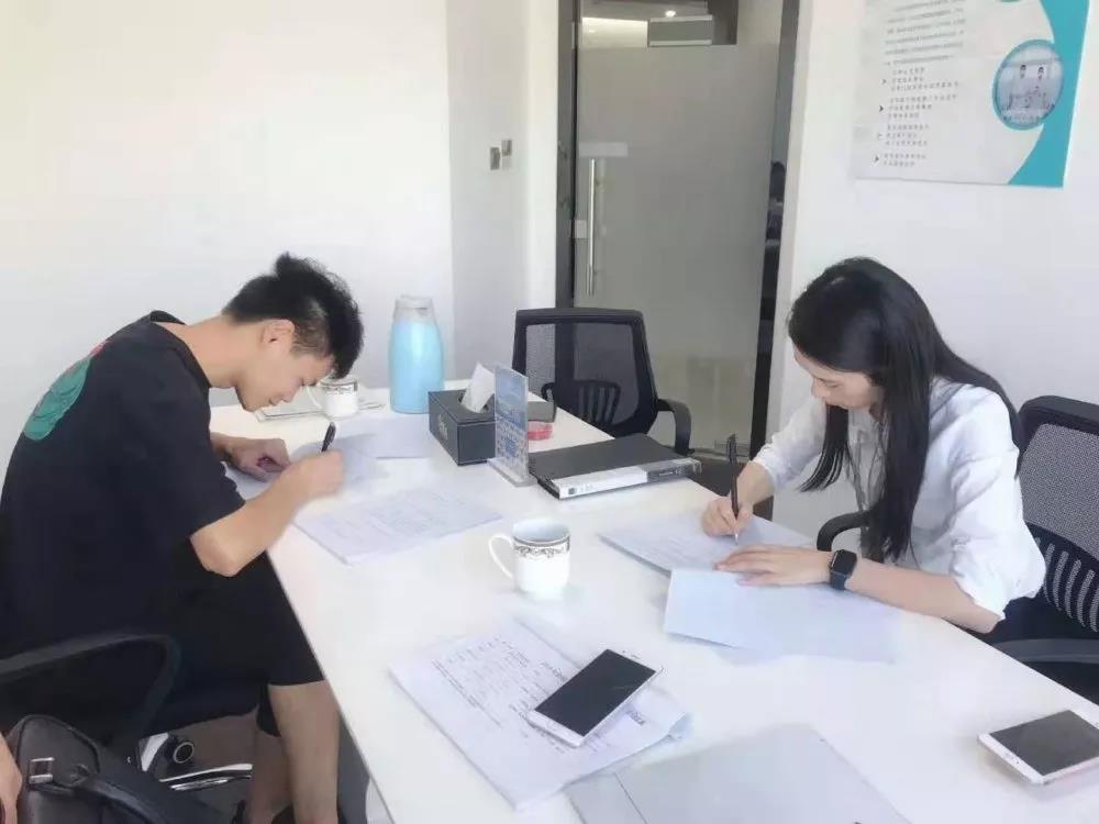 熱烈祝賀劉總簽約創(chuàng)綠家浙江省臺州市區(qū)級代理！