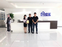 熱烈祝賀楊總、王總簽約創(chuàng)綠家長春市區(qū)級(jí)代理！