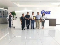 熱烈祝賀鞠總團(tuán)隊(duì)簽約創(chuàng)綠家日照市區(qū)級(jí)代理！