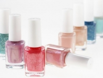 女性愛美要當(dāng)心！甲醛指甲油危害大