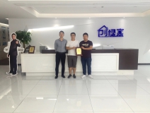 熱烈祝賀徐總團隊簽約創(chuàng)綠家上饒市區(qū)級代理！