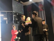 ?4歲男孩和媽媽辦“婚禮”，真相令人淚崩！