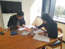 熱烈祝賀張總簽約創(chuàng)綠家江西省市級(jí)代理！